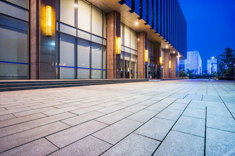 Commercial Light Replacement